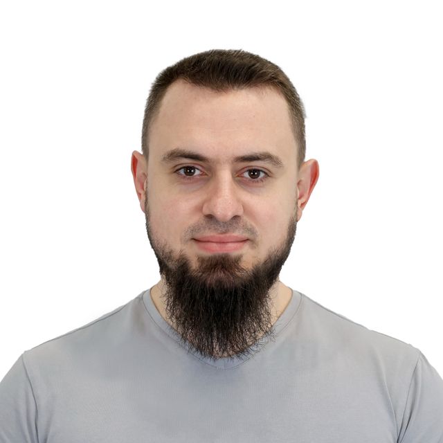 Mehmet Kama, Diş Hekimi Pendik