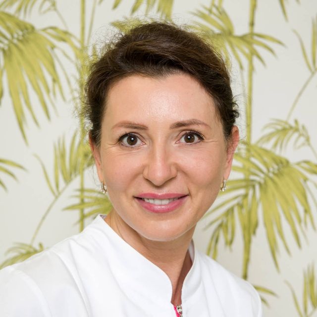 Iwona Sempioł-Białowąs, stomatolog Konstancin-Jeziorna