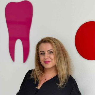 Powiększ obraz: Aneta Majchrzykiewicz, higienistka/higienista stomatologiczny Kielce