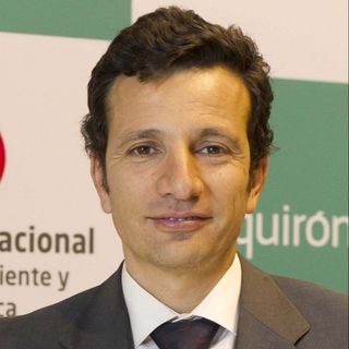Acercar imagen: Alberto Frances Borrego, Traumatólogo Pozuelo de Alarcón