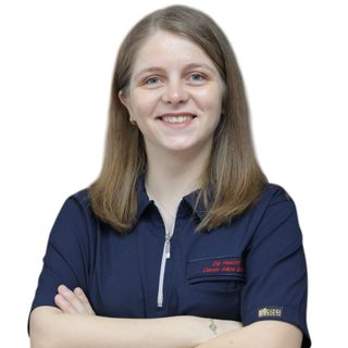 Resmi büyüt: Cansu Akça Esen, Diş Hekimi Afyonkarahisar