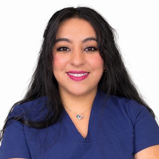 Shirley Lizbeth Vicuna Bontemps, dentista Prato