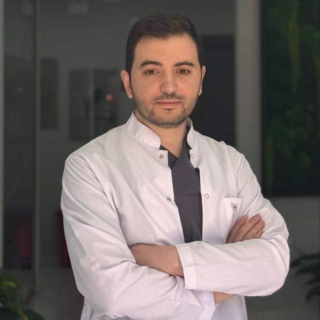 Muhammed Furkan Söylemez, Diş Hekimi Ayvalık