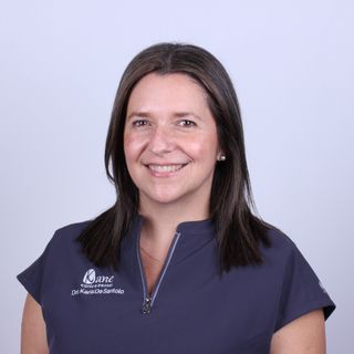 Karla de Santolo Muñoz, Dentista Barcelona