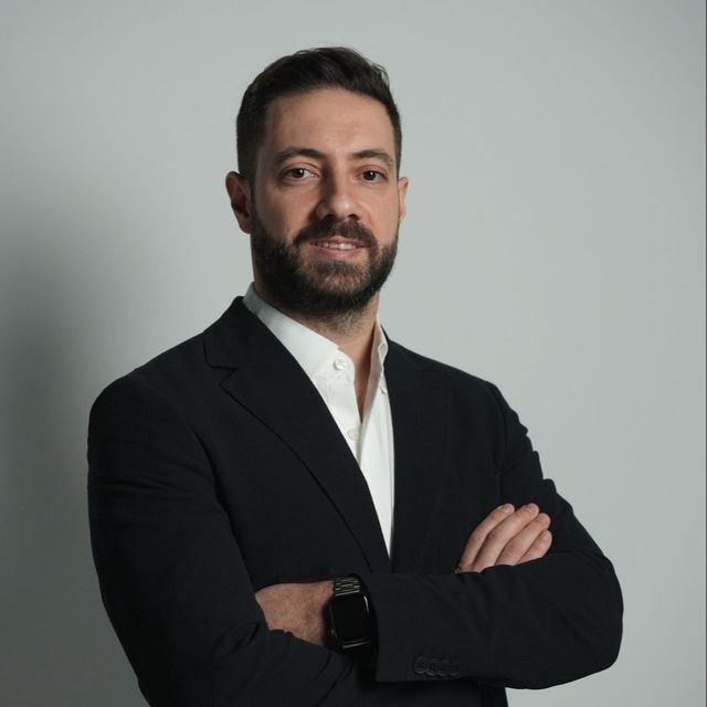 Metin Aksu, Psikoloji İstanbul