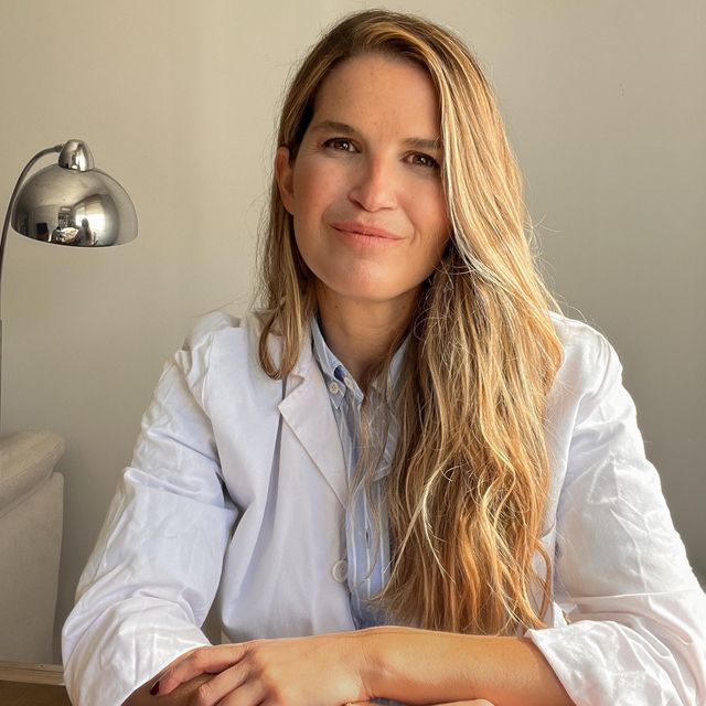 Maria Santiago Acero, Endocrino Madrid