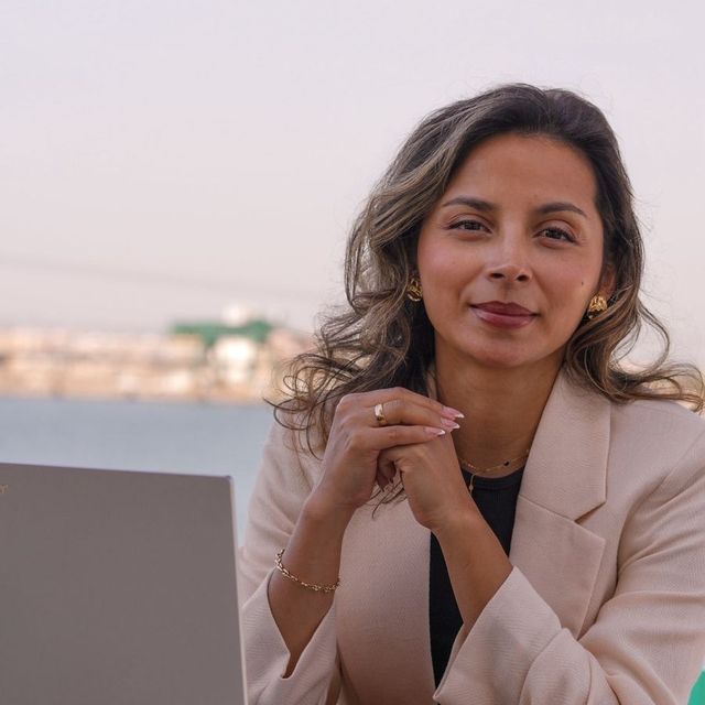 Cindy Quevedo, Psicólogo Orihuela-Costa