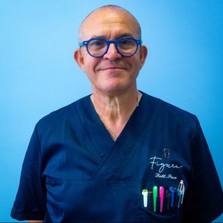 Ingrandire l'immagine: Pietro Figura, dentista Modica