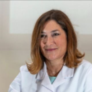 Acercar imagen: María Auxiliadora Amador Marchante, Cirujano general Alicante