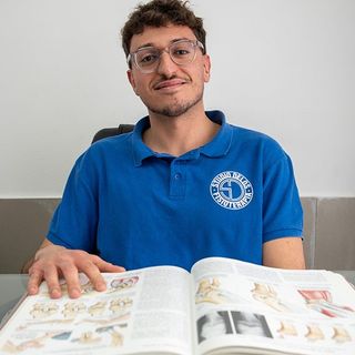 Ingrandire l'immagine: Domenico Perrone, fisioterapista Napoli