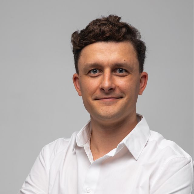 Vladyslav Levadnyi, ortopeda Warszawa