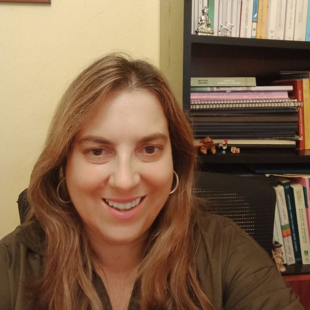 Elena Fernandez Benito, Psicólogo Vitoria