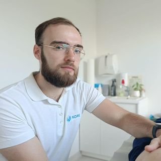 Powiększ obraz: Kamil  Kobyłecki , fizjoterapeuta Kraków