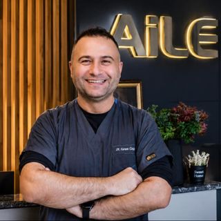 Kerem Özgüler, Diş Hekimi İstanbul