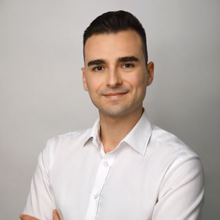 Powiększ obraz: Ugo Giordano, endokrynolog Legnica