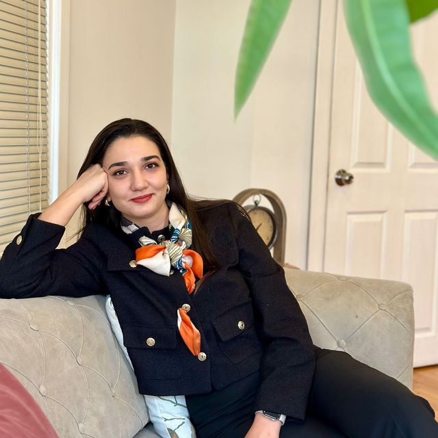 Ülfet Özer, Psikoloji İstanbul