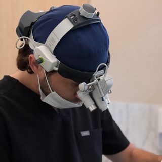 Powiększ obraz: Rafal Victor Szymasiuk, chirurg Sopot