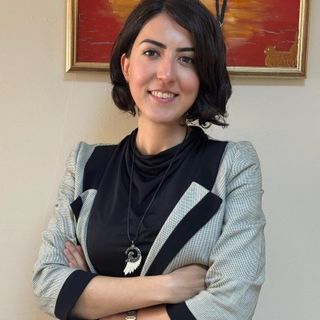 Betül Kırşavoğlu, Psikiyatri Derince
