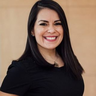 Acercar imagen: Mileivy Carolina Altuve Mata, Higienista dental Barcelona