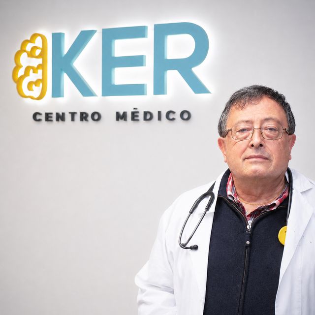 Fernando Ruiz Ortega, Médico general Cádiz