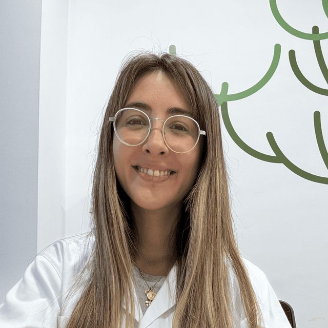 Laura Valeria Giacomelli Carabajal, Médico general Barcelona