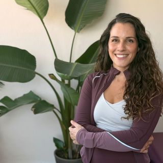 Acercar imagen: Elena Blanes Reyes, Fisioterapeuta Madrid
