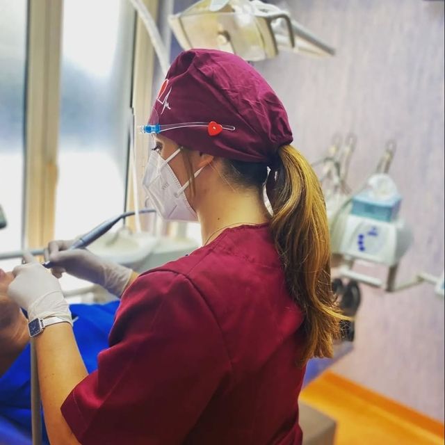 Virginia ceparano, dentista Melito di Napoli