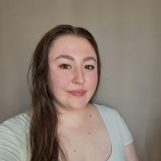 Powiększ obraz: Maria Sztwiertnia, fizjoterapeuta Wrocław