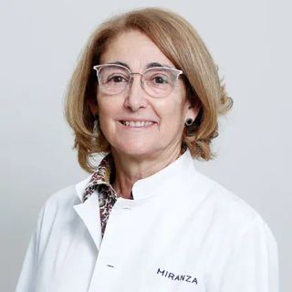 María Teresa Anguiano Jiménez, Oftalmólogo Bilbao