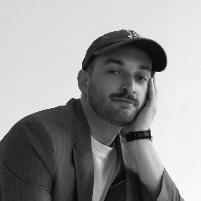 Łukasz Jeżewski, lekarz wykonujący zabiegi medycyny estetycznej Warszawa