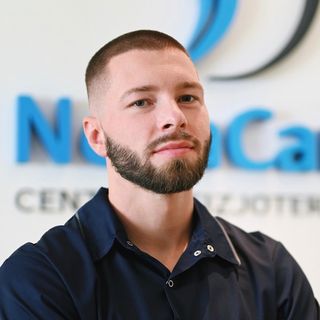 Powiększ obraz: Kasper Kułaga, fizjoterapeuta Poznań