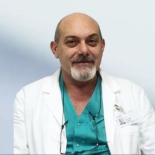 Ingrandire l'immagine: Salvatore Valerio, urologo Alessano