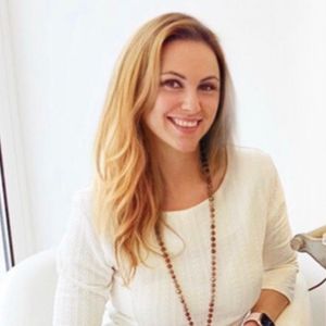 Tatiana Bezakova Krchova, Terapeuta complementario Calella