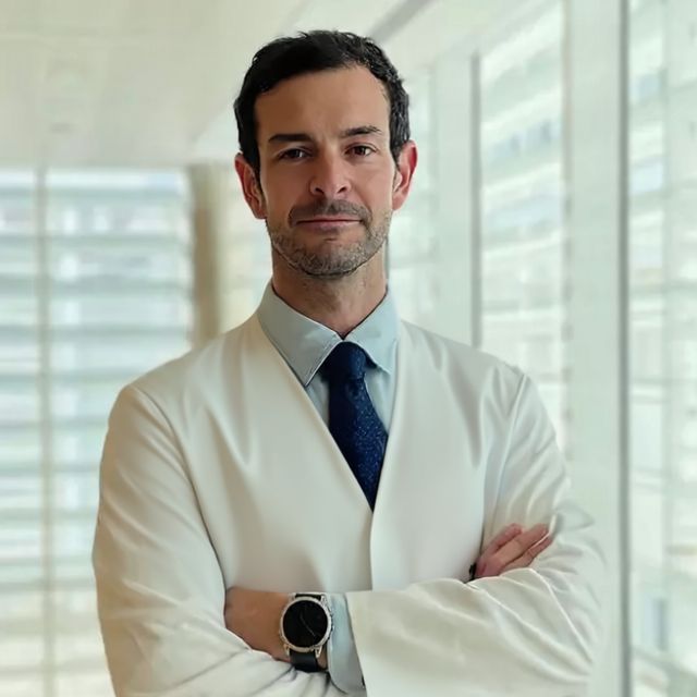 José Rafael Lama Paniego, Urólogo Sevilla