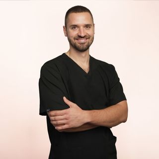 Powiększ obraz: Jacek Gwóźdź, fizjoterapeuta Wrocław