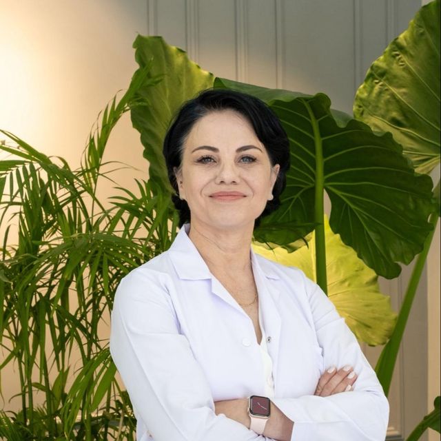 Dilek Kök, Sertifikalı Medikal Estetik İzmir