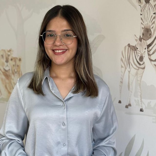 Sedef Adıyaman, Dil ve Konuşma Terapisi Bursa