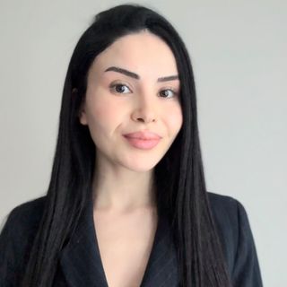 Resmi büyüt: Büşra Gökdoğan, Dil ve Konuşma Terapisi İstanbul