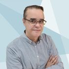 Dr. Mauricio Lima Lobato