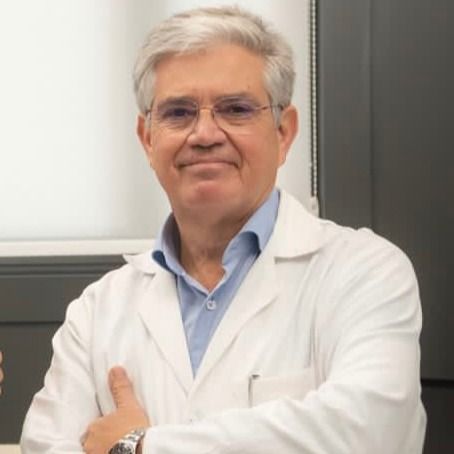 Manuel Ramos Lora, Digestólogo Huelva
