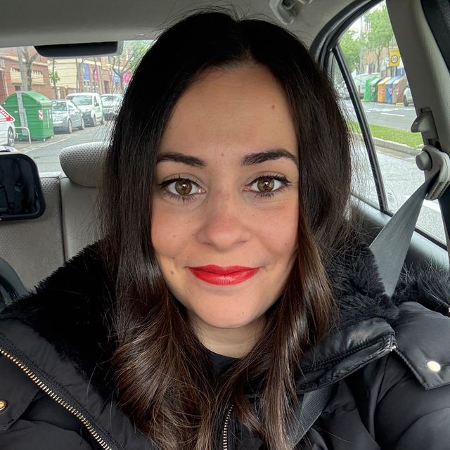 Sandra Larrinaga Iñiguez, Psicólogo Logroño