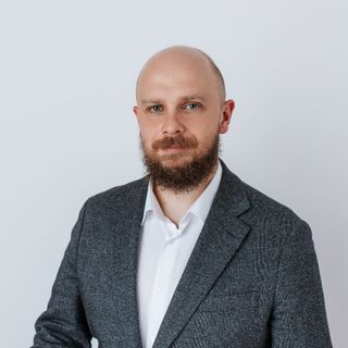 Powiększ obraz: Damian Król-Groszek, lekarz bez specjalizacji Poznań