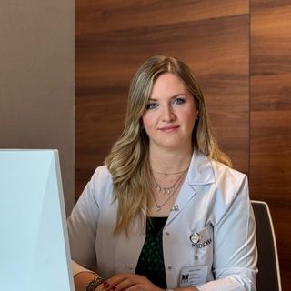 Resmi büyüt: Feyza Dilber, Gastroenteroloji Bakırköy