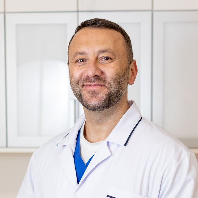 Serhii Tsomakh, chirurg Warszawa