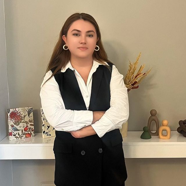 Yağmur Yarlılar, Psikoloji İstanbul