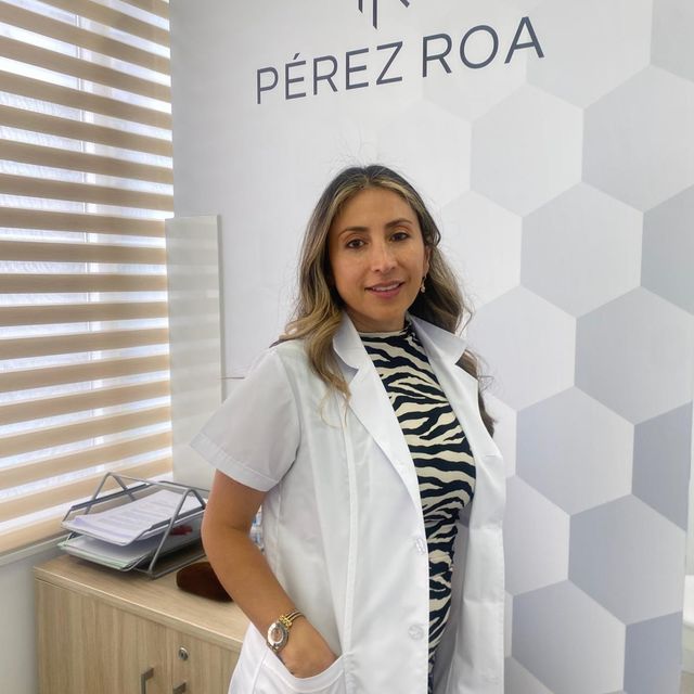 Sandra Johana Aguilera Acosta, Médico estético Málaga