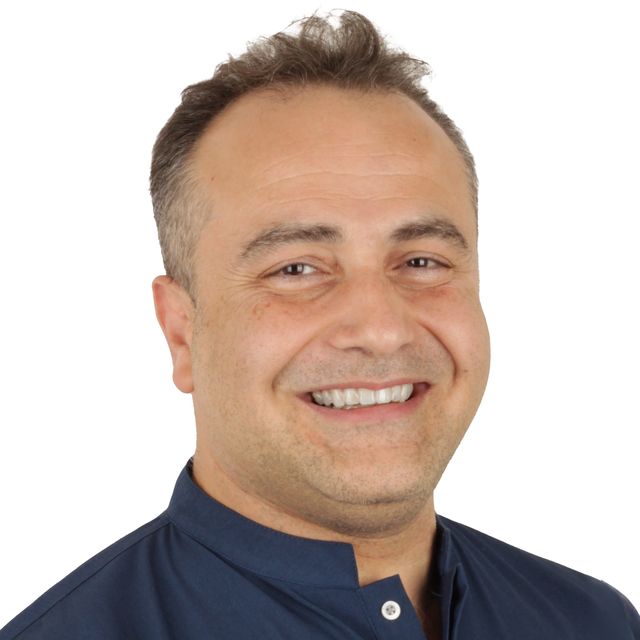 Mehmet Cem Mekik, Diş Hekimi Gebze