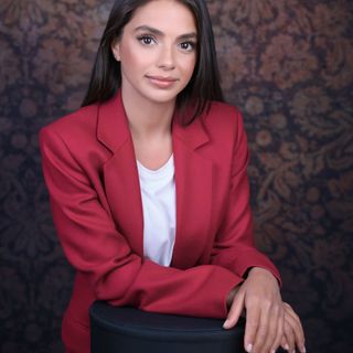 Ingrandire l'immagine: Daniela Dodoi, dentista Forino