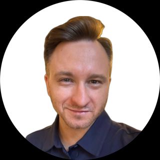 Powiększ obraz: Jędrzej Głuszyński, anestezjolog Lusówko