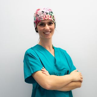 Francesca Paola Tropeano, chirurgo generale Napoli